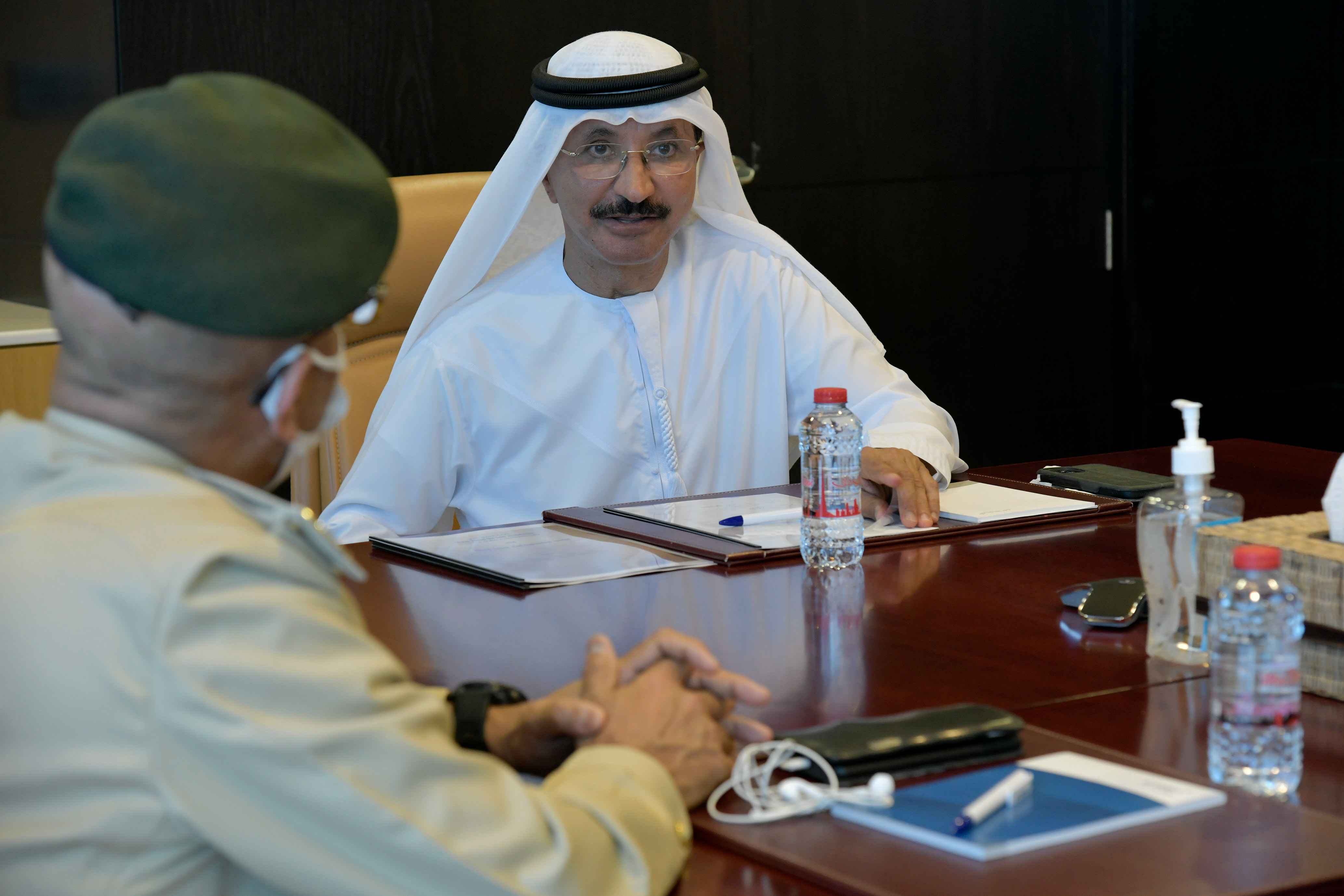 اجتماع بين رئيس المؤسسة وشرطة دبي-3
